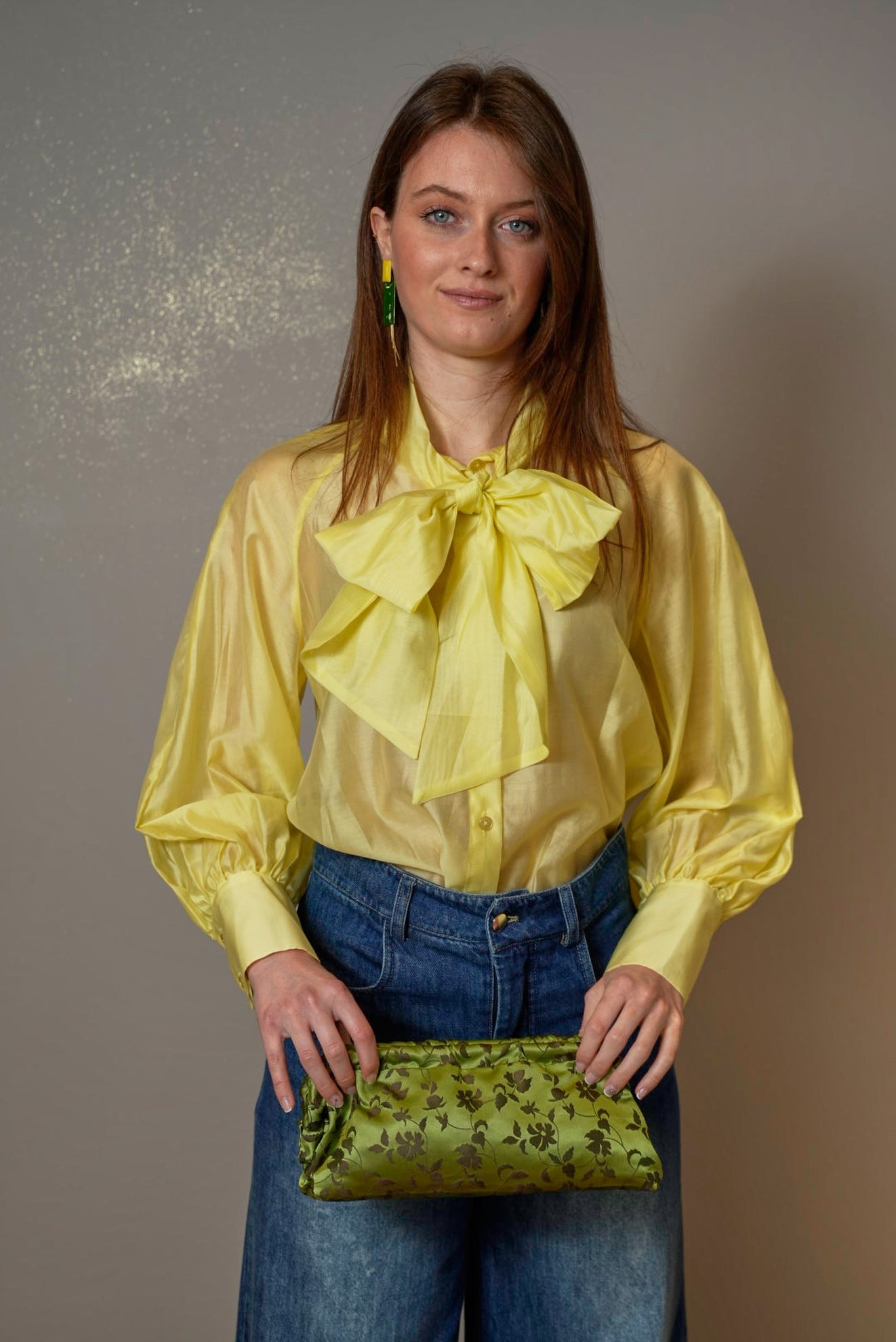 Tensione in - Camicia tinta unita gialla con fiocco - ART.25C7143TAGLIA