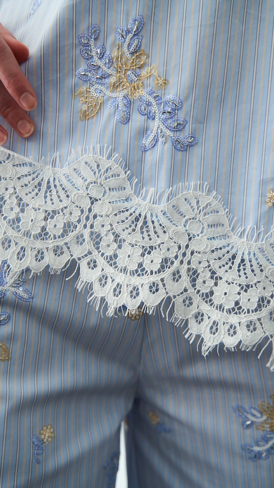 King Kong - Completo con dettagli in pizzo - ART.SP8SB49 Celeste Polvere - Bianco