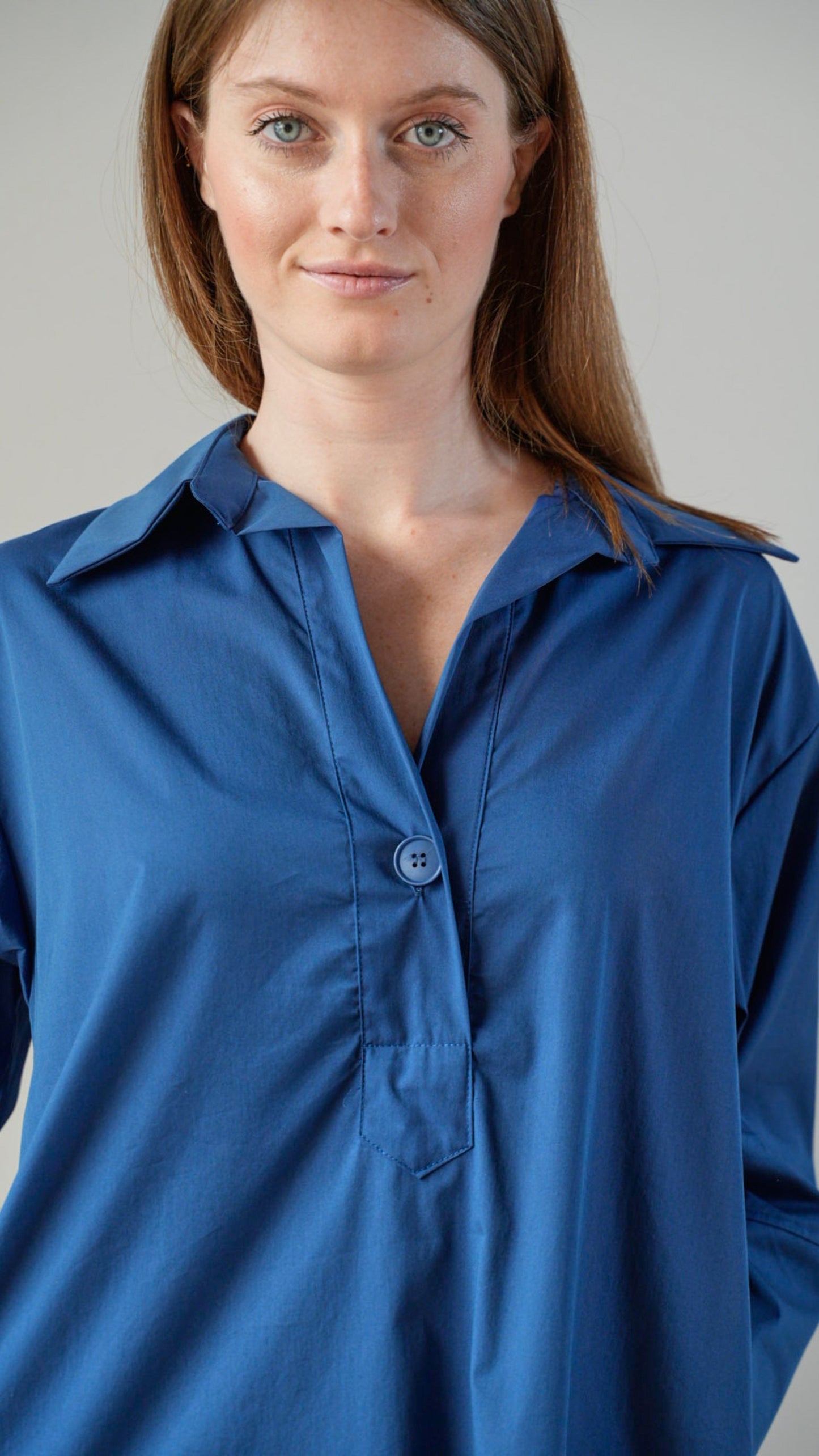 Lokita - Abito tinta unita blu con collo - ART.LOK014/1238/25SSPR