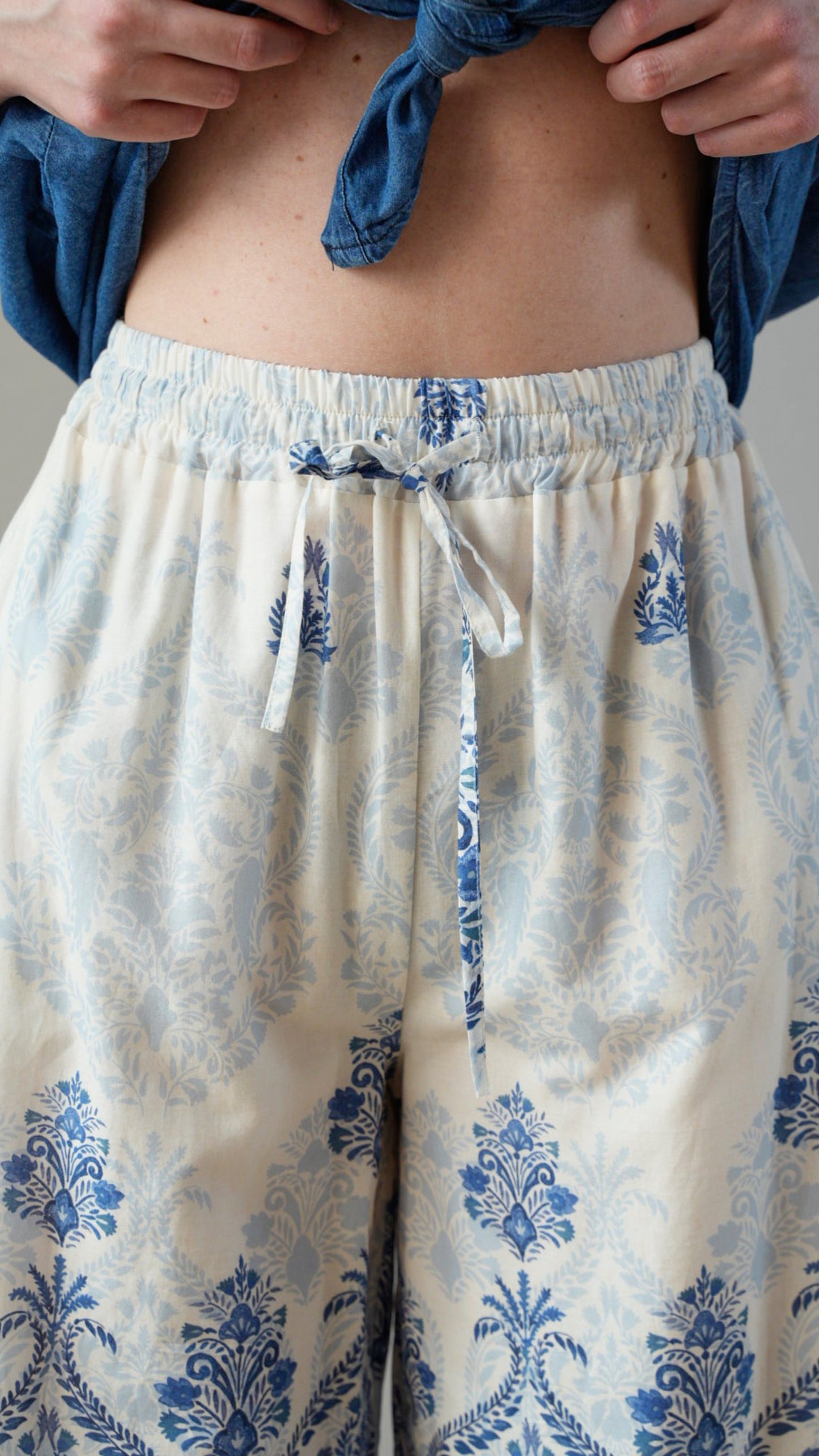 Zahjr - Pantaloni fantasia cielo sfondo latte - ART.53539902