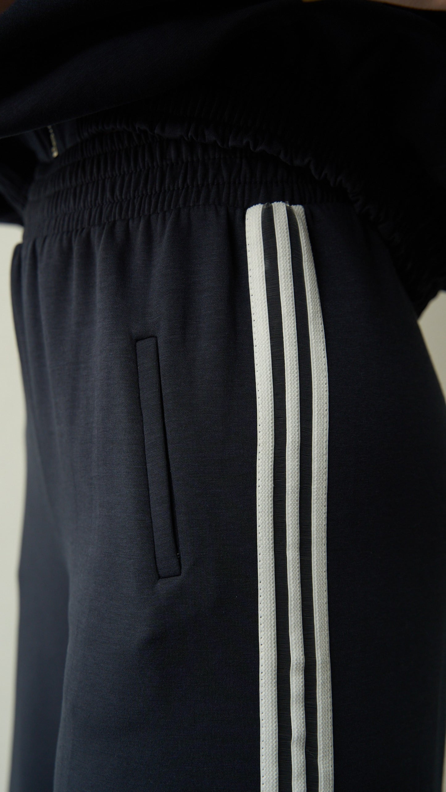 Tensione in - Pantalone blu art. 26P3995