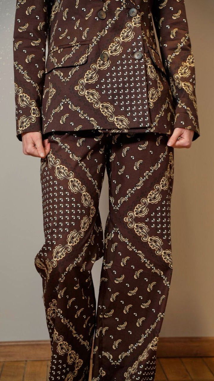Tensione In - Pantaloni bandana con elastico sfondo marrone - ART.36545