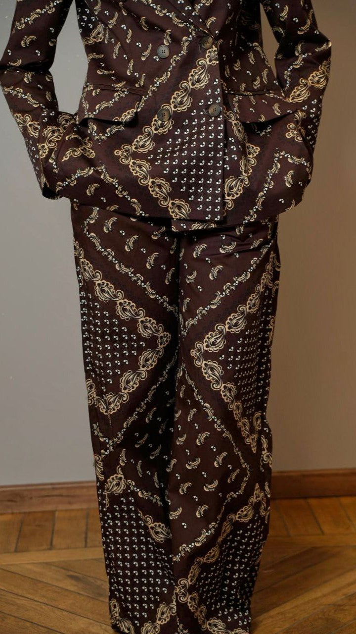 Tensione In - Pantaloni bandana con elastico sfondo marrone - ART.36545