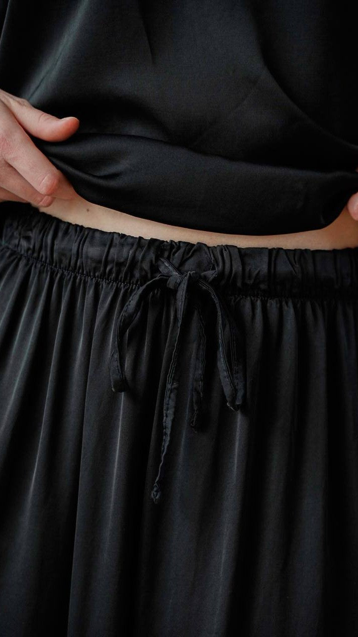 Via Roma - Pantaloni con elastico in tinta unita nero pezzo unico