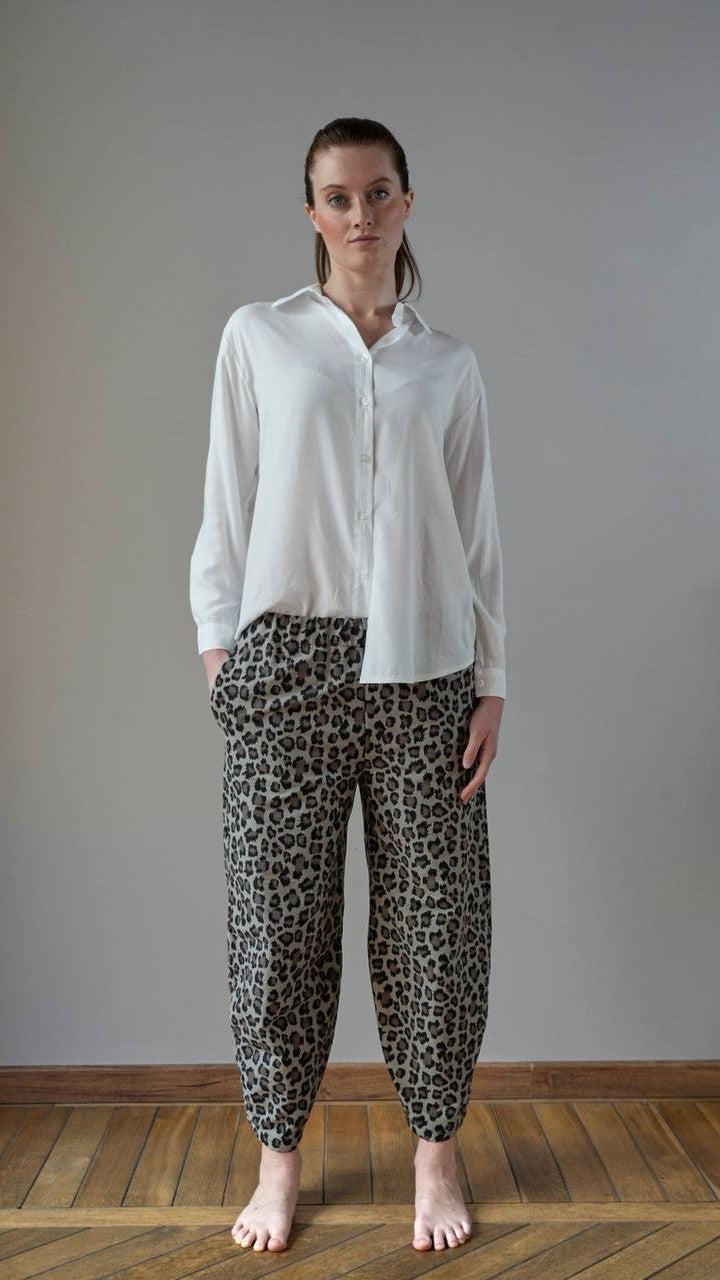 Via Roma - Pantaloni sartoriali ovetto fantasia leopardata con elastico