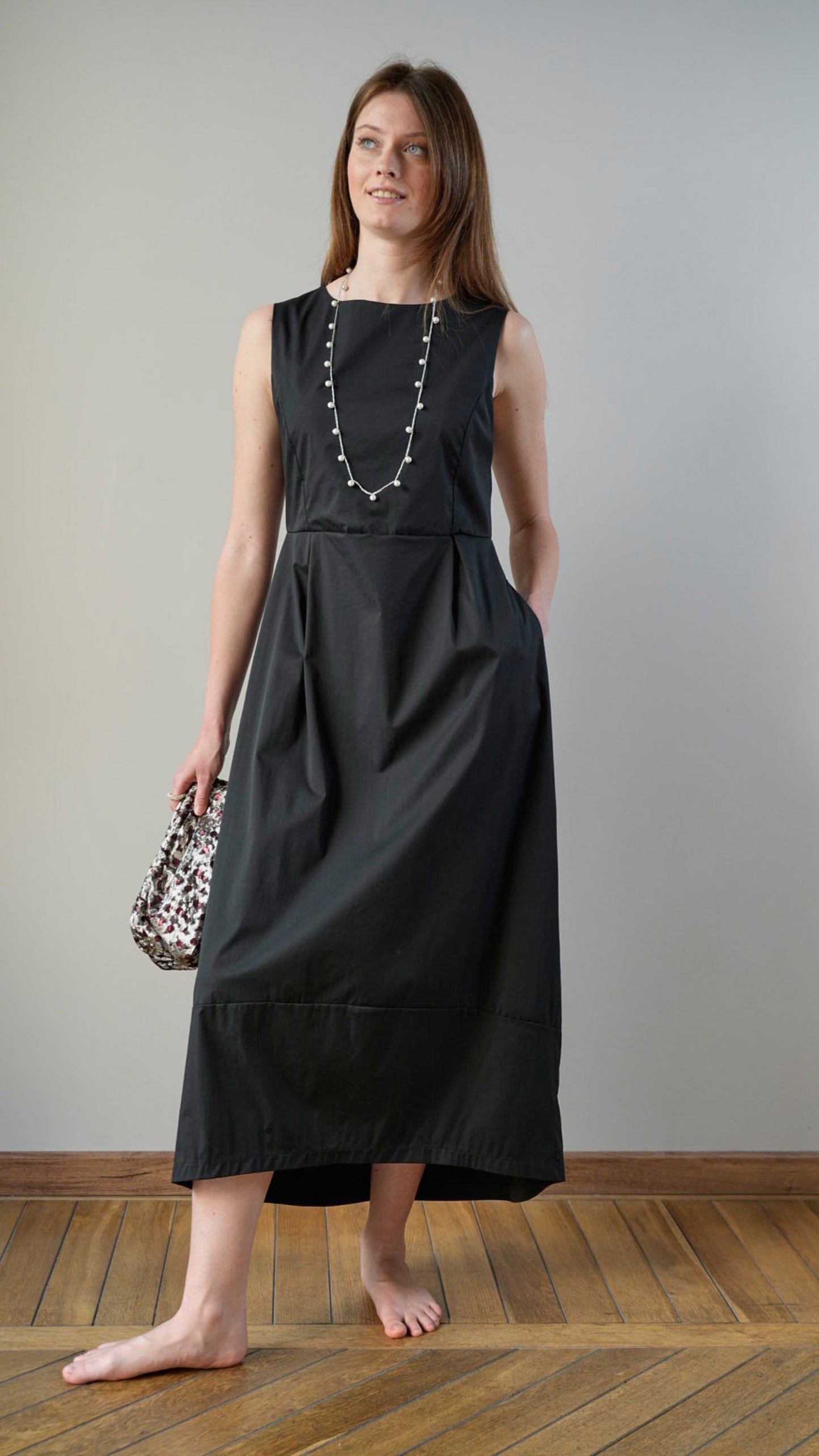 Lokita - Abito con tasche in tinta unita nero - ART.LOK015/1283/25SSPR