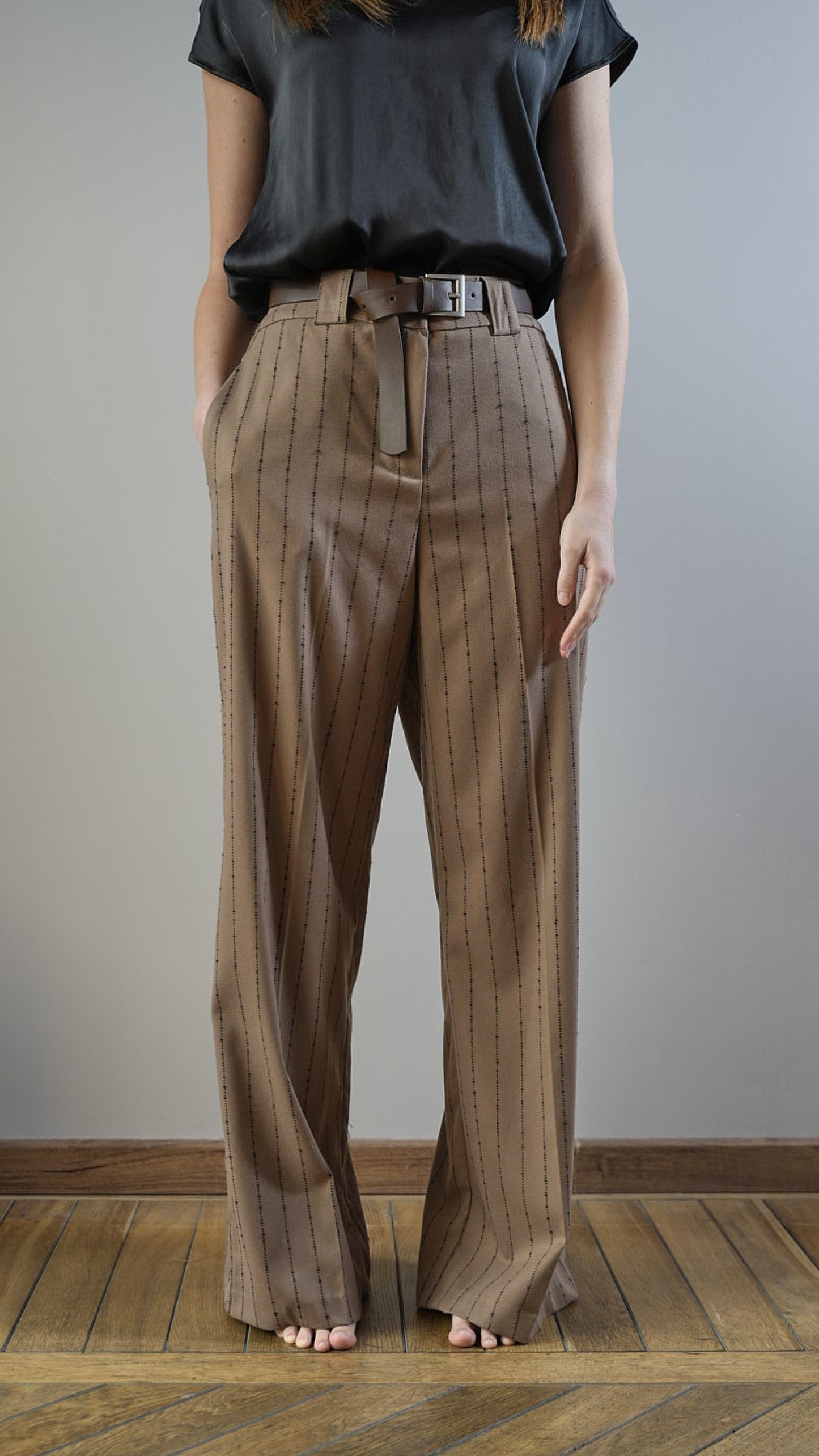 Tensione In - Pantaloni beige gessato nero - ART.26P132AI25CAMP