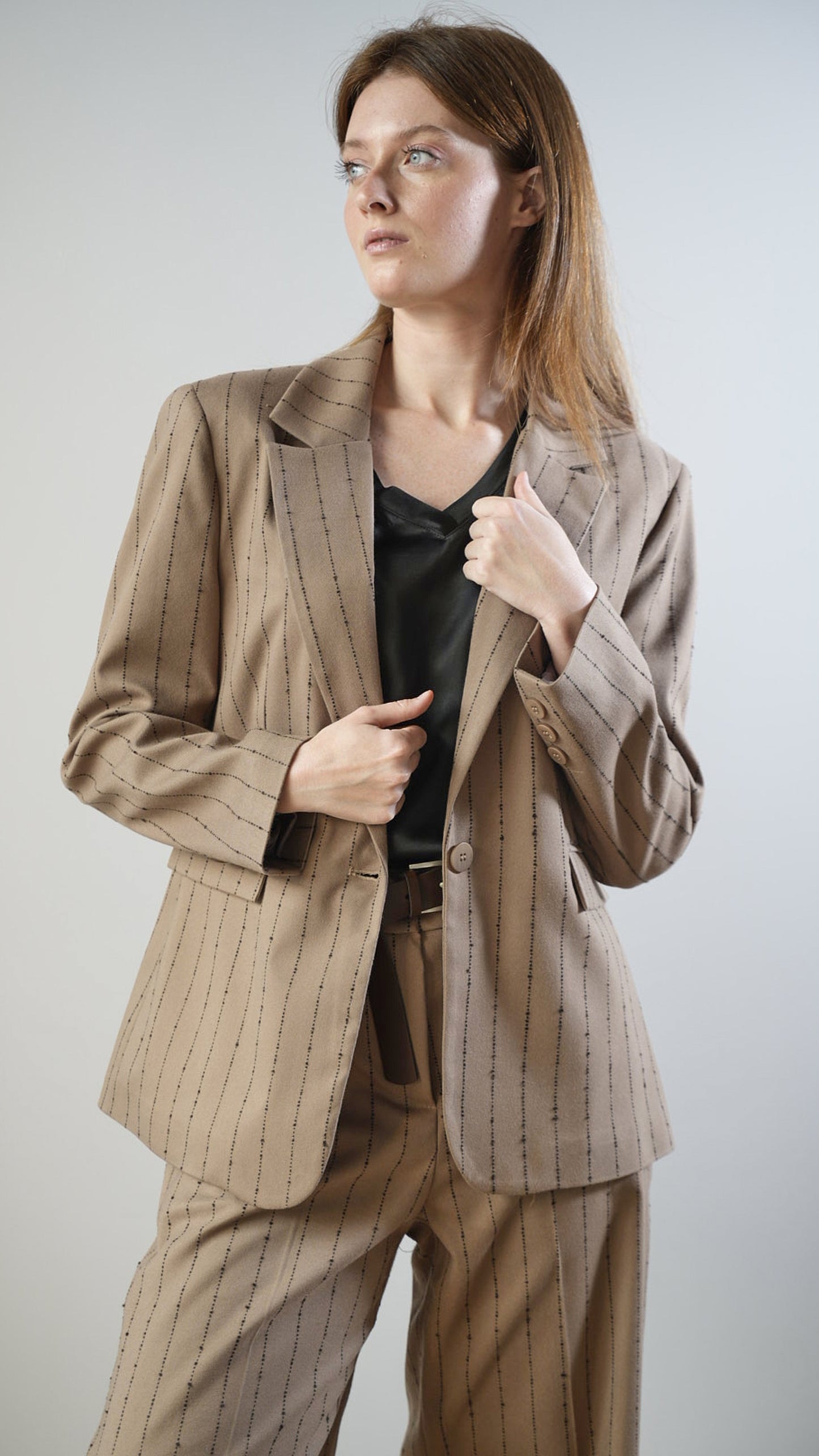 Tensione In - Blazer beige gessato nero - ART.26B131AI25CAMP
