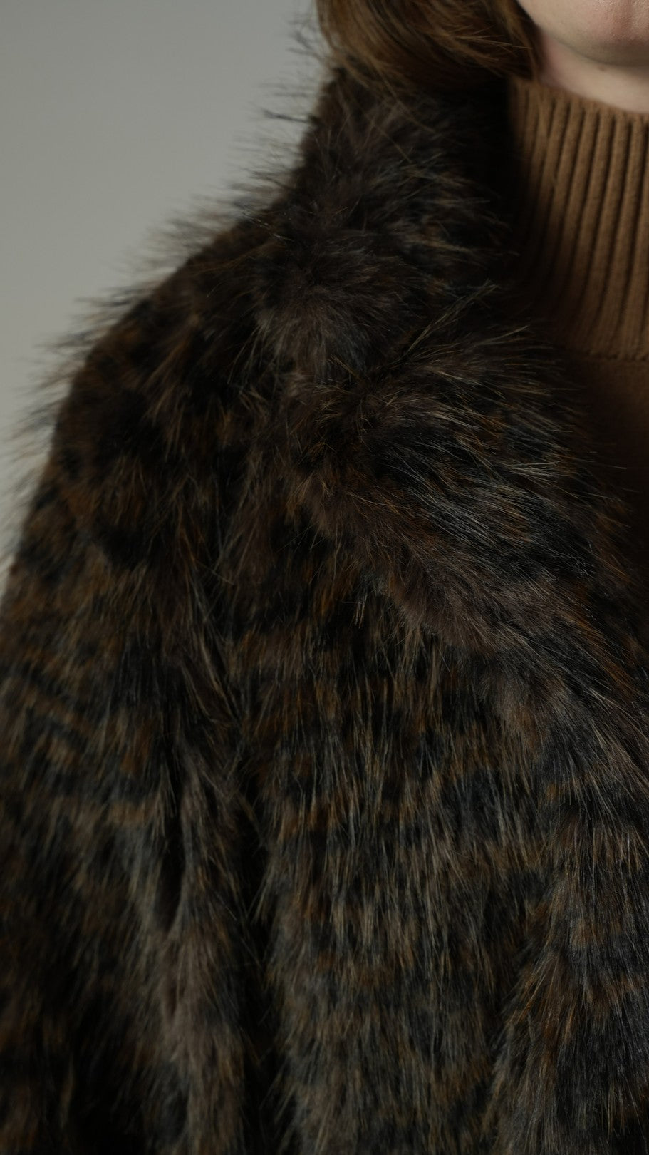 Tensione In - Giacca in pelliccia ecologica - ART.AI25-7056CAMP