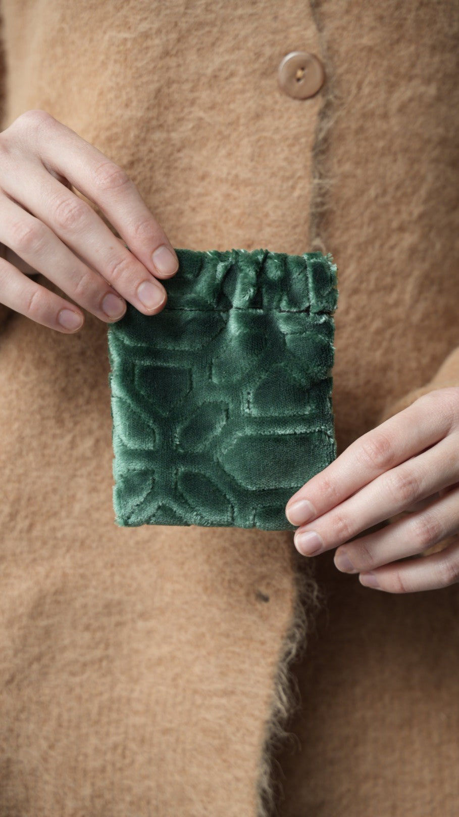 Via Roma - Porta monete, cucito a mano