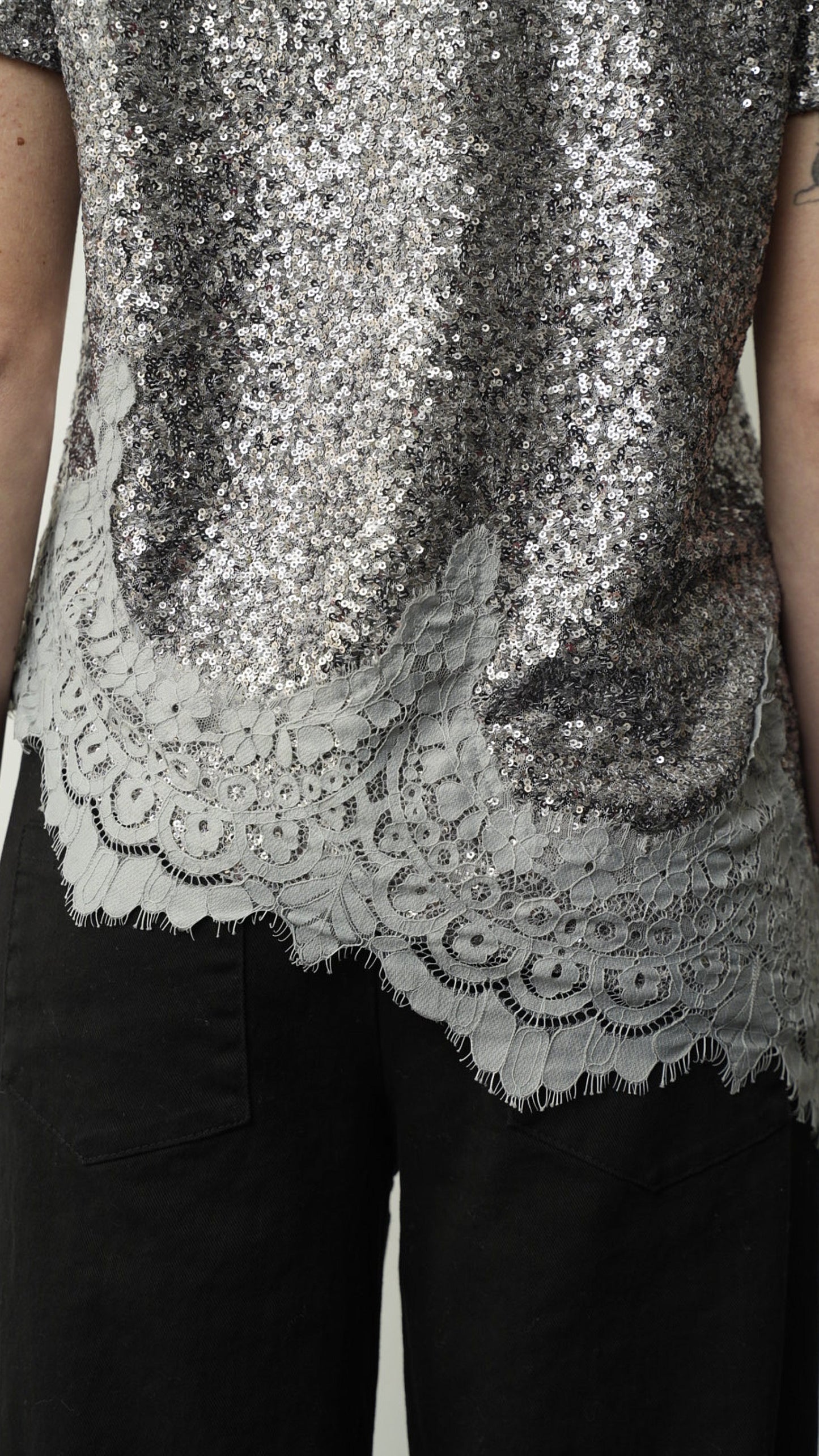 Tensione In - T-shirt pailettes con pizzo - ART.37989