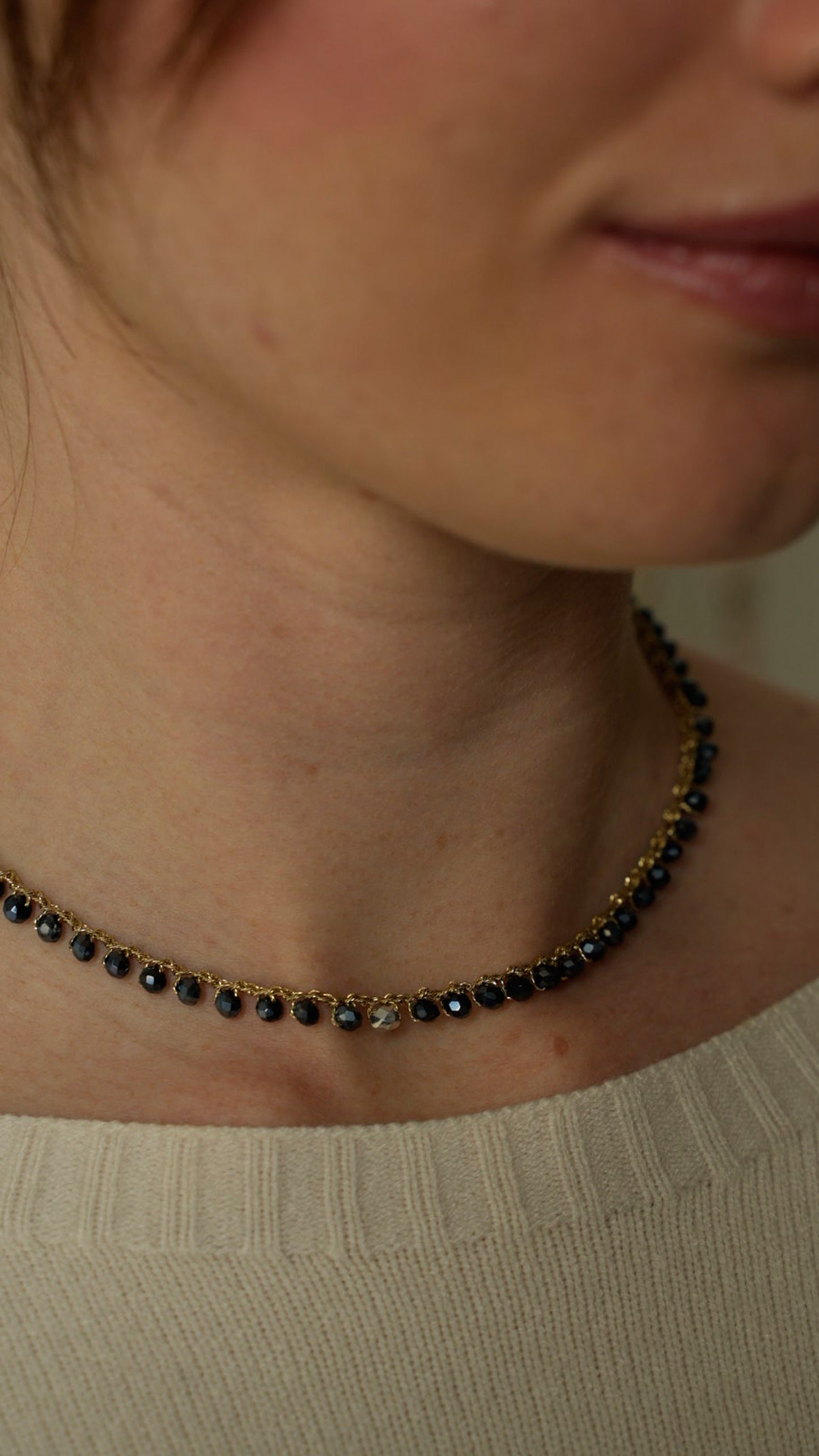 Via Roma - Girogola "Stelle Gemelle" - Capsule "Legàmi"