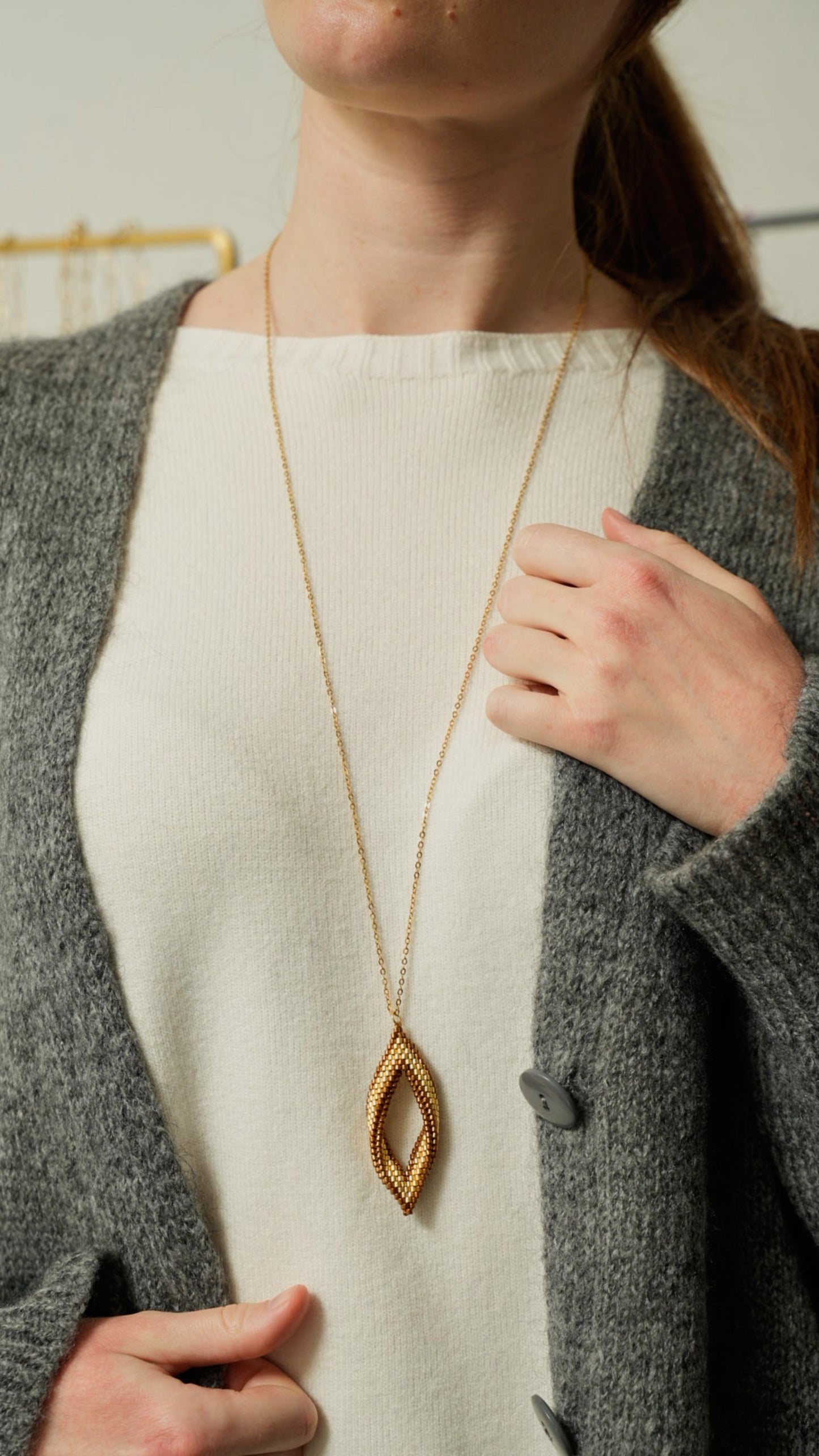 Via Roma - Collana "Elegance"