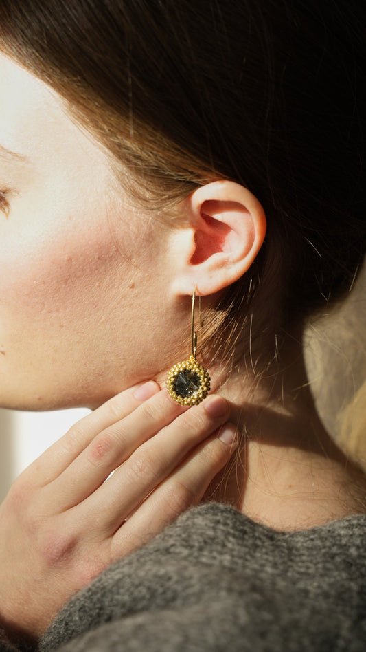 Via Roma - Orecchini con cristallo di vetro incastonato