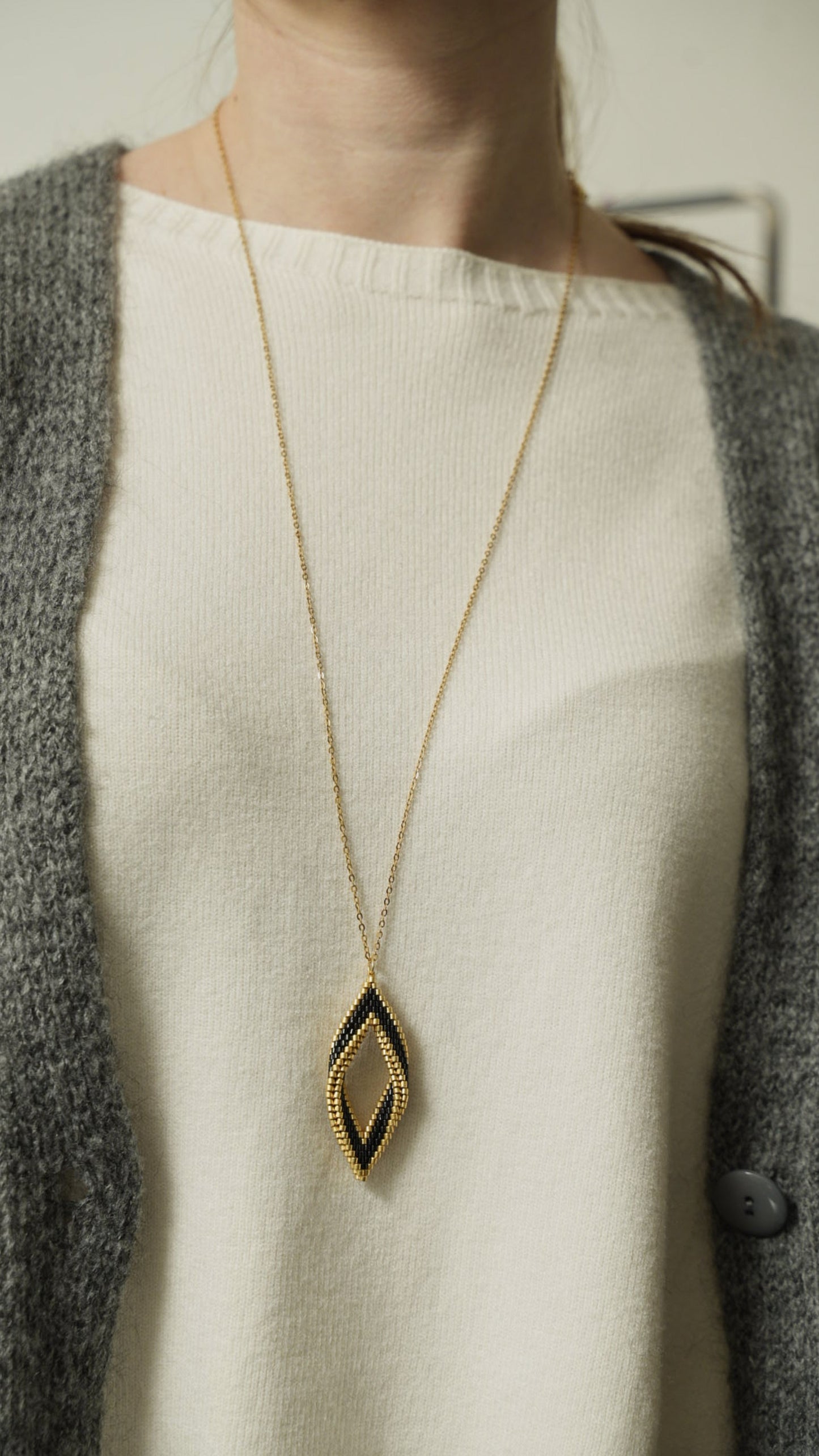 Via Roma - Collana "Elegance"