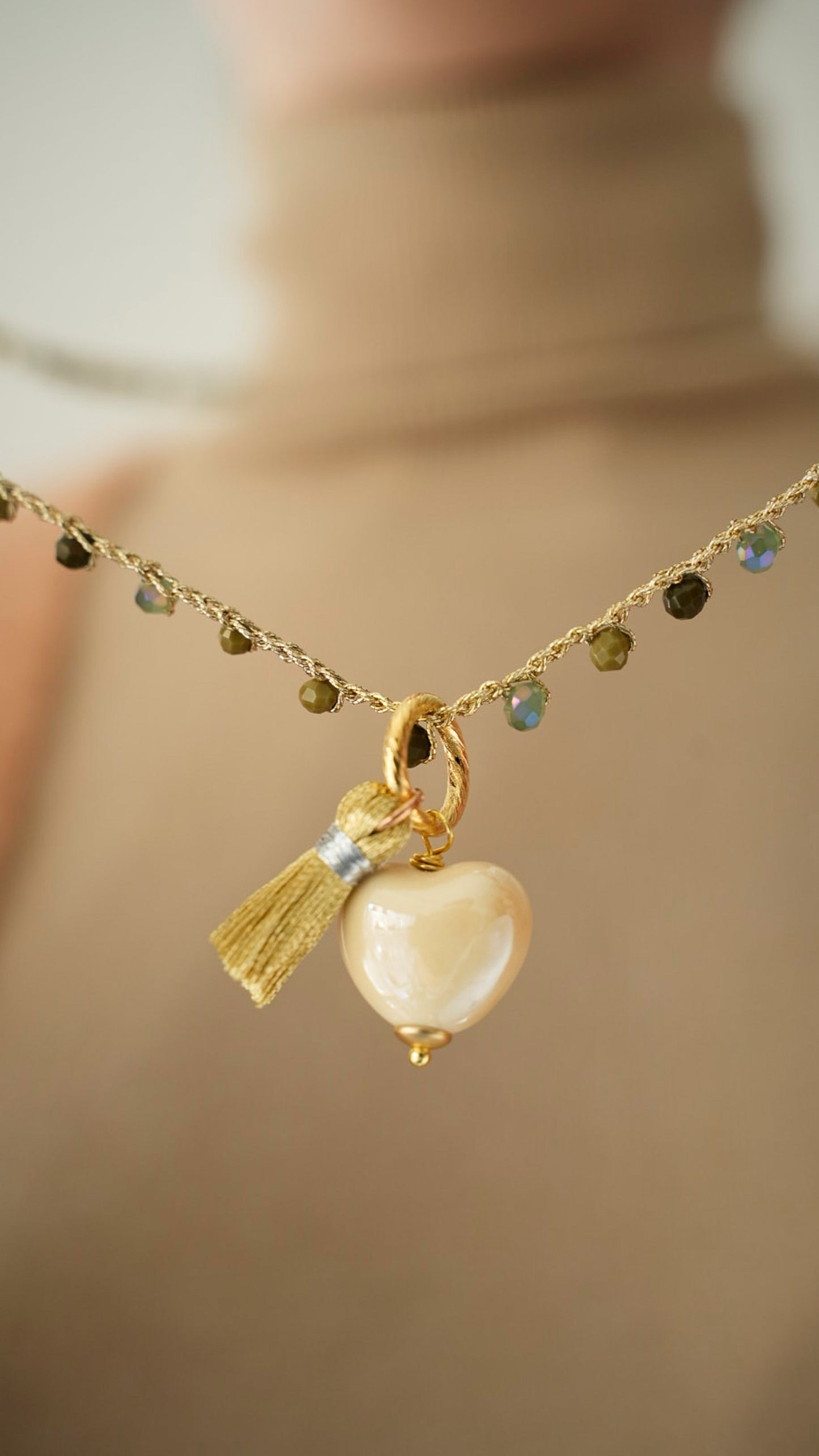 Via Roma - Collana "Cuore Ceramica"