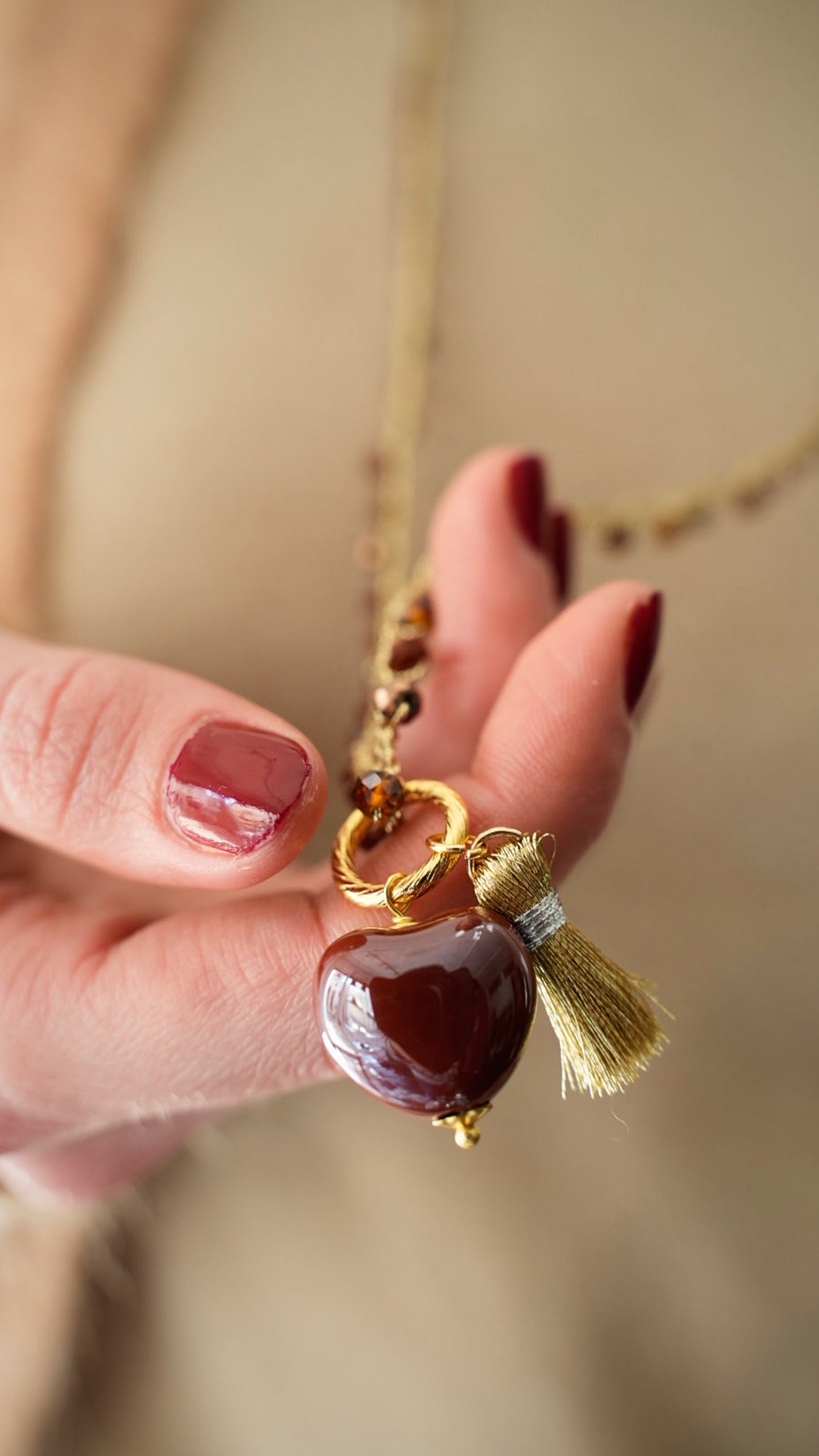 Via Roma - Collana "Cuore Ceramica"