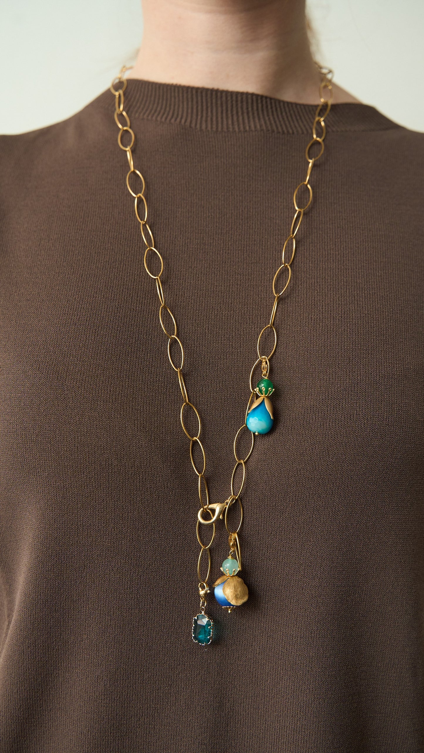 Via Roma - Collana "Linda"