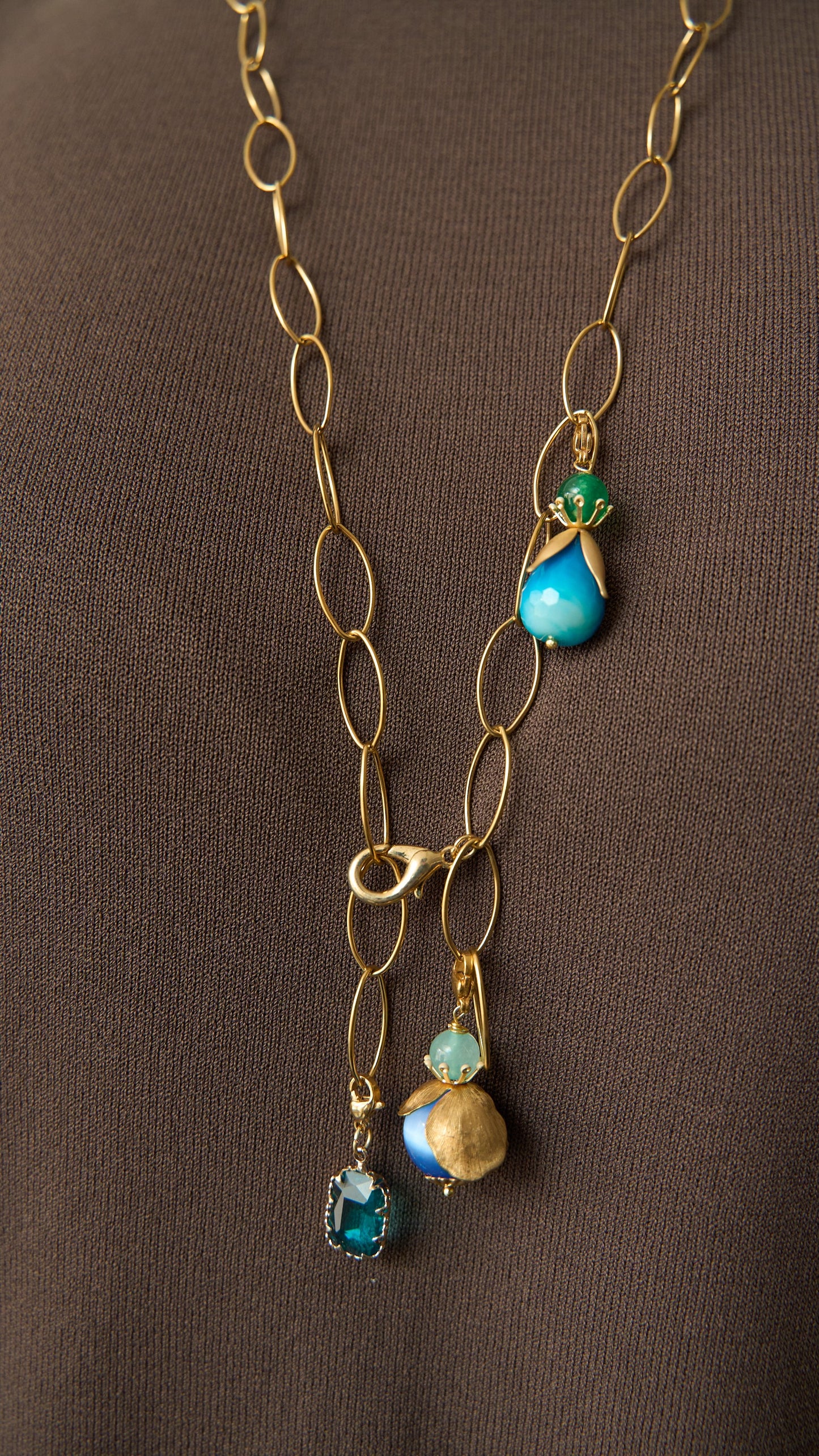 Via Roma - Collana "Linda"