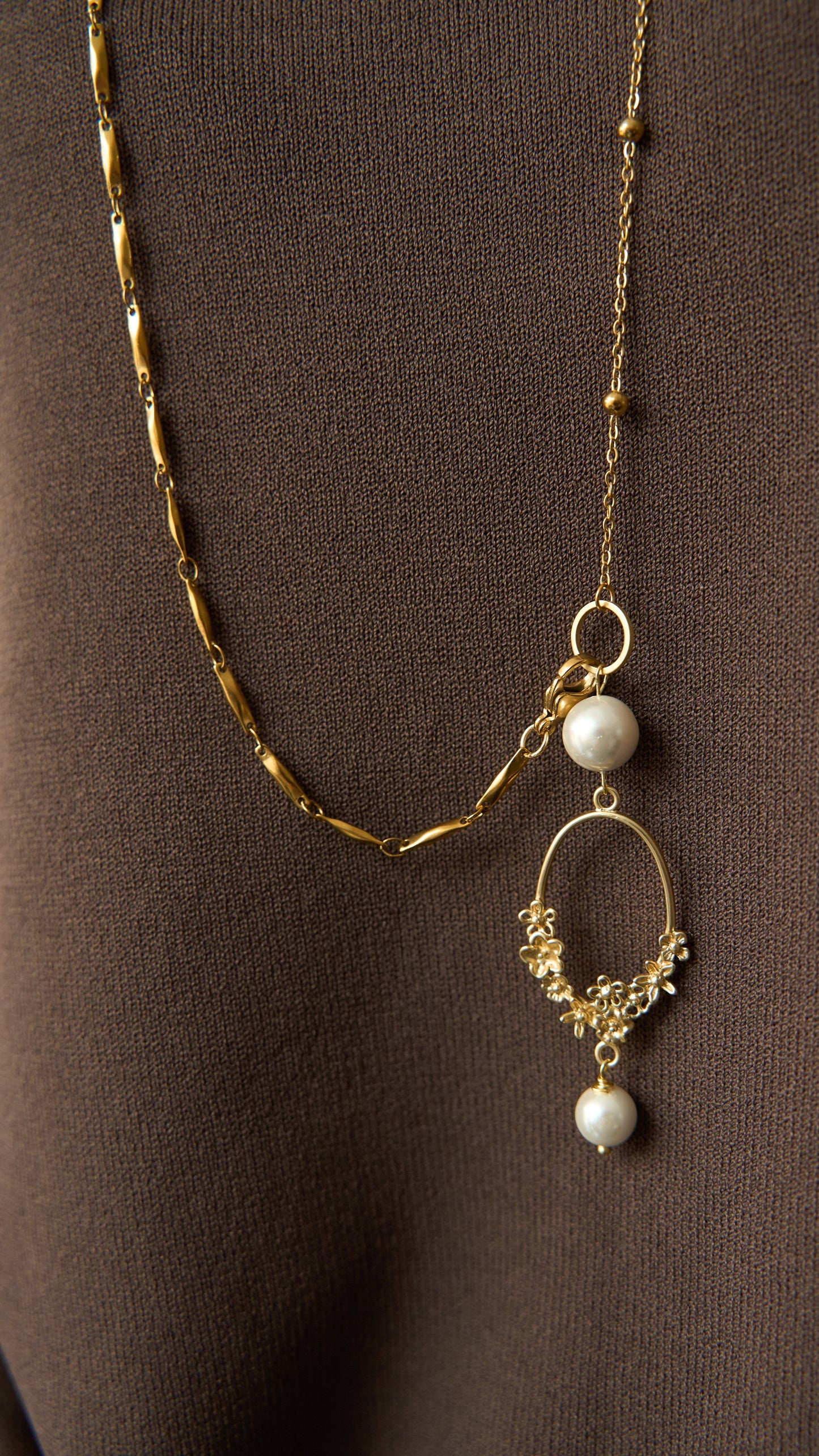 Via Roma - Collana "Ginevra"