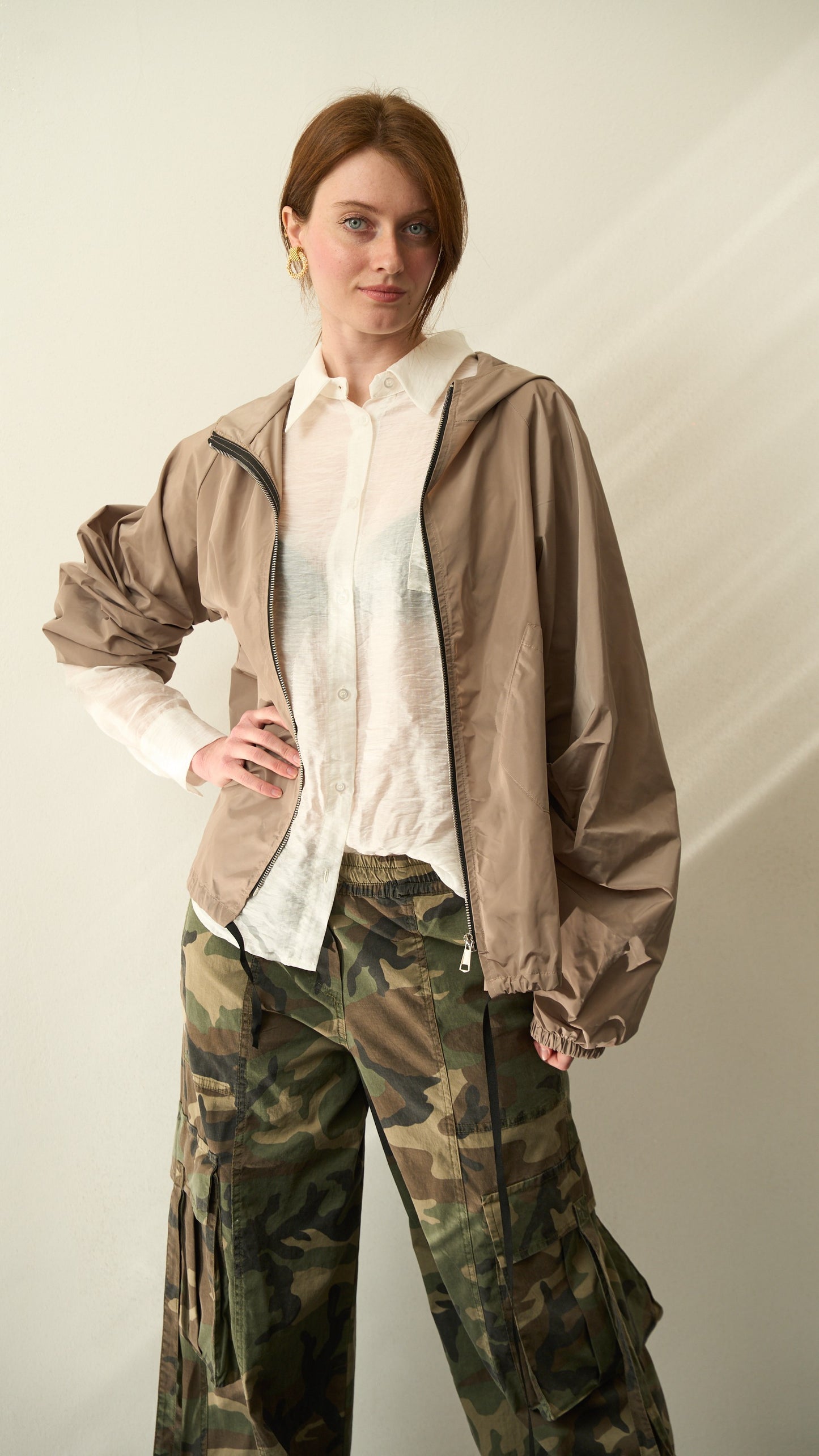 Via Roma - Impermeabile corto con cappuccio art. 8073