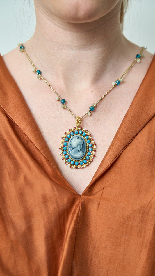 Via Roma - Collana "Cammeo"