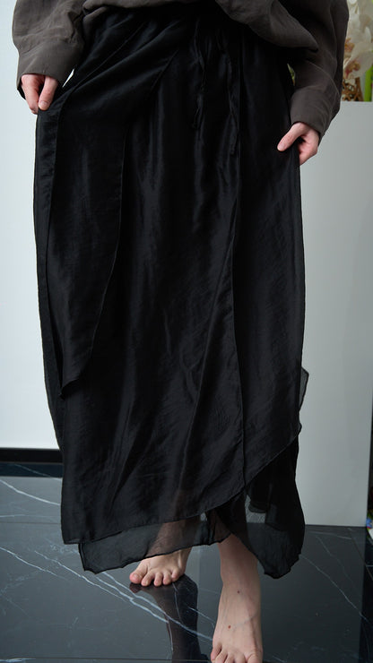 Via Roma - Gonna lunga in tessuto leggero e fluido - Nero - ART.26AI20001050