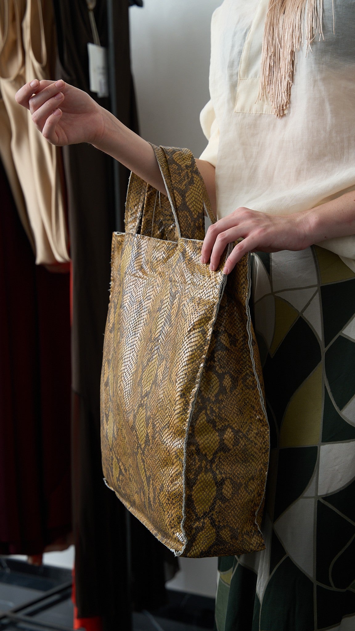 Via Roma - Shopper in pelle - Cammello - Bronzo