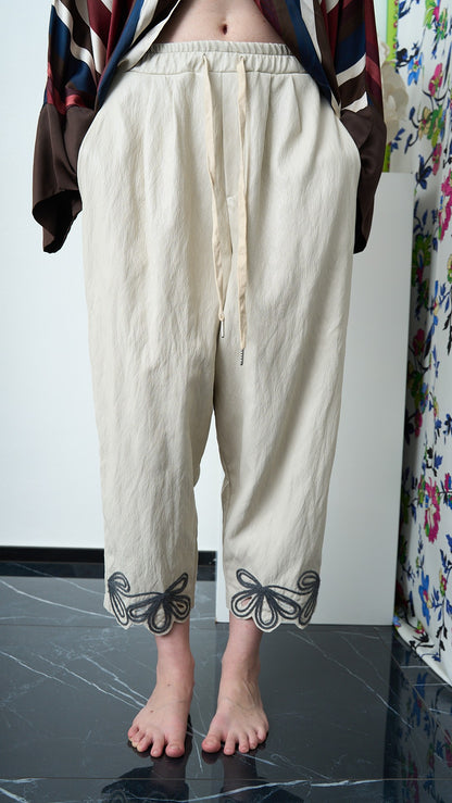 Via Roma - Pantaloni in ecopelle con ricamo a contrasto - Avio - ART.26AI20002380