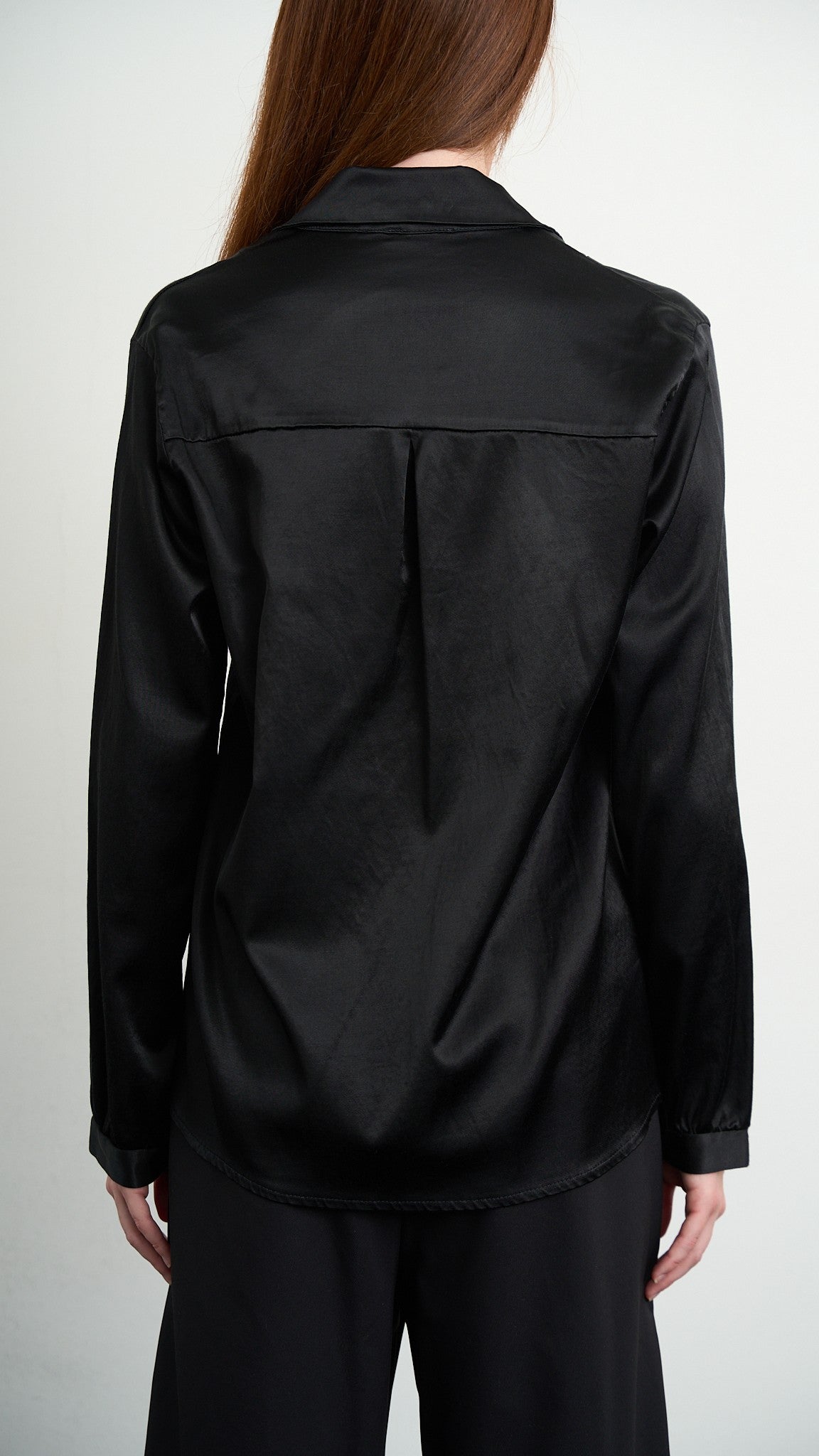 Via Roma - Blusa con scollo a V - Nero - ART.26AI4000760