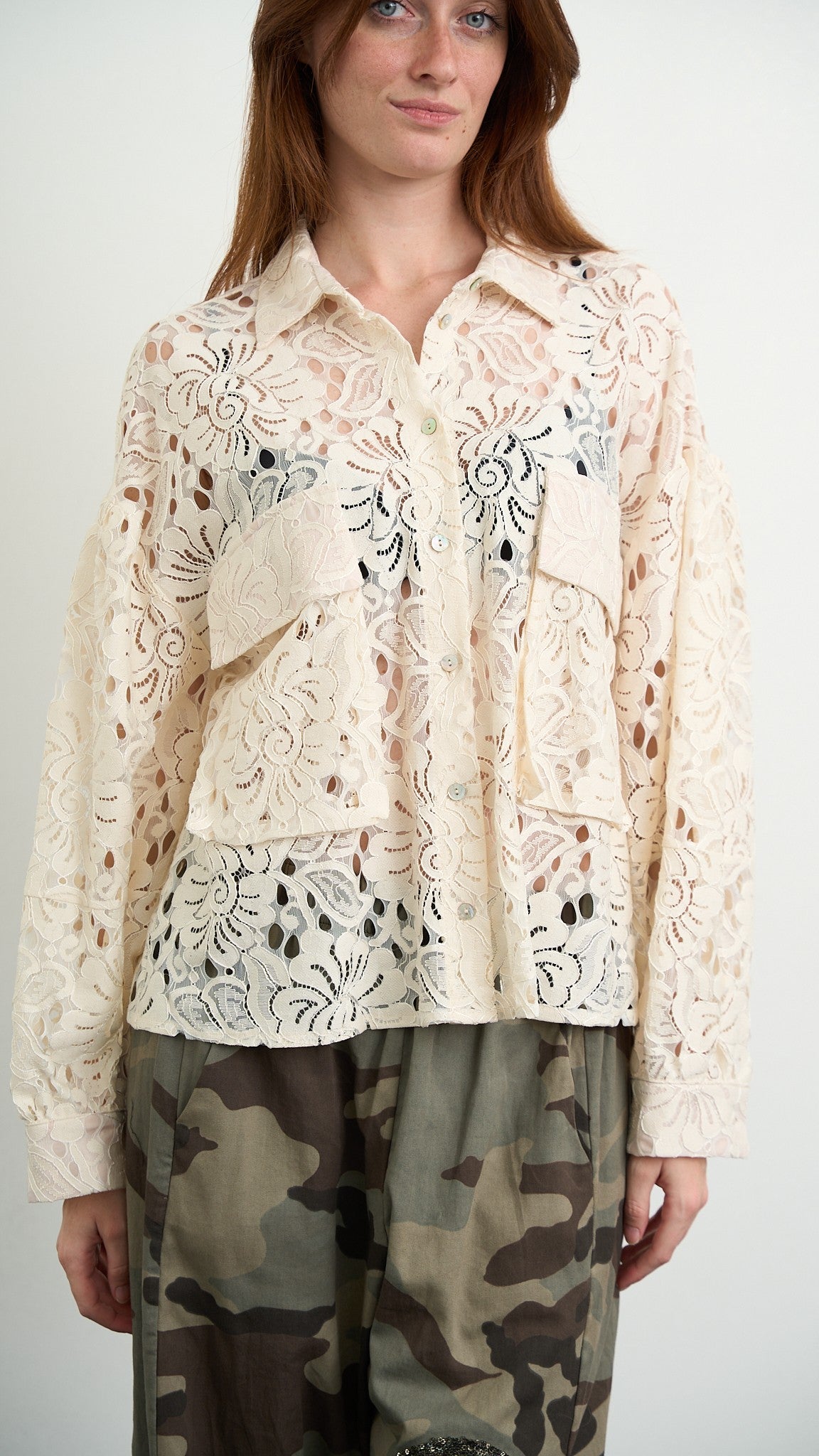 Tensione In - Camicia in pizzo floreale - Panna - ART.PE26-2087CAMP