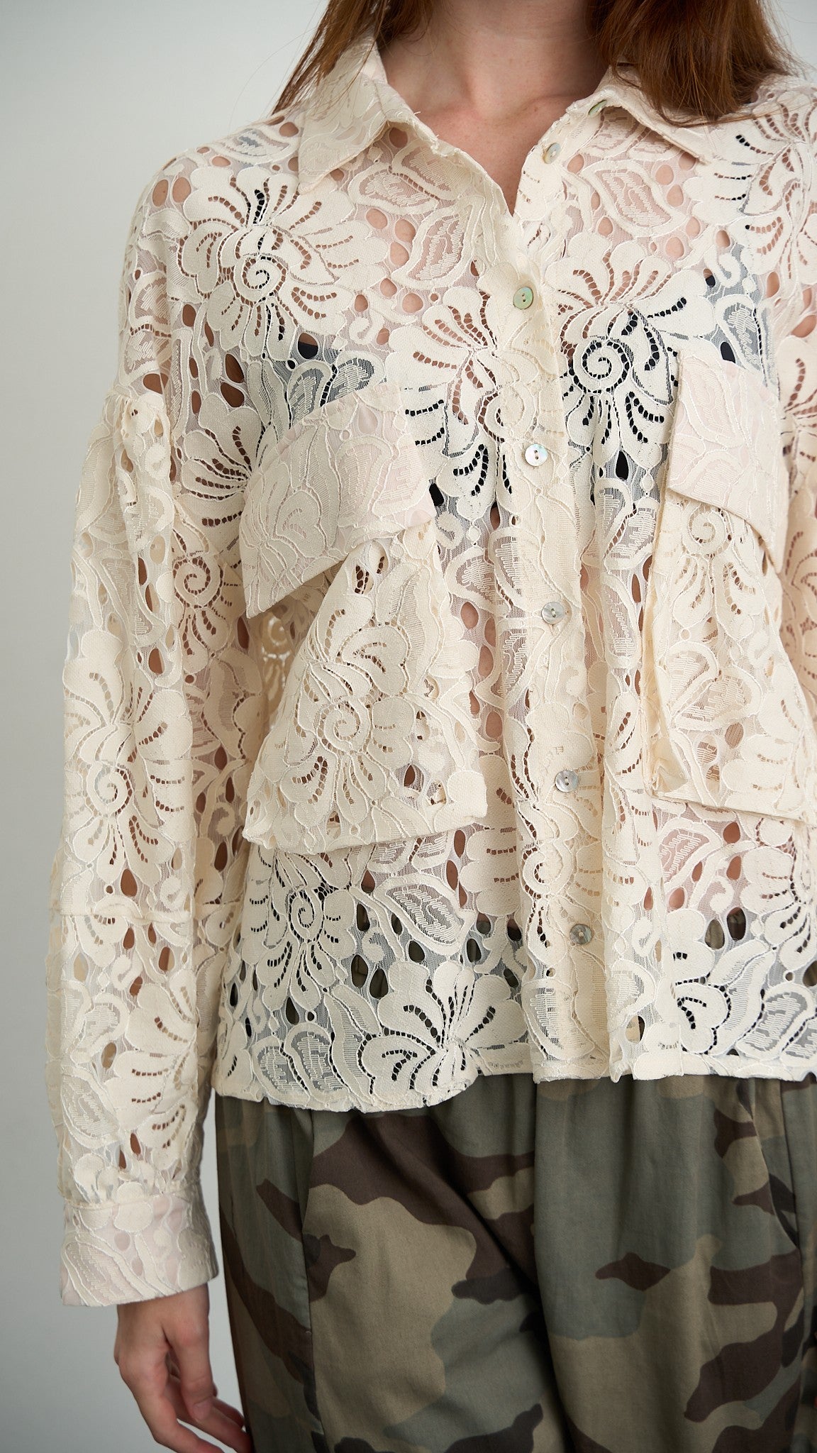 Tensione In - Camicia in pizzo floreale - Panna - ART.PE26-2087CAMP