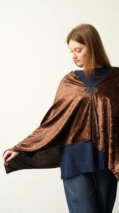 Via Roma - Scialle in ciniglia